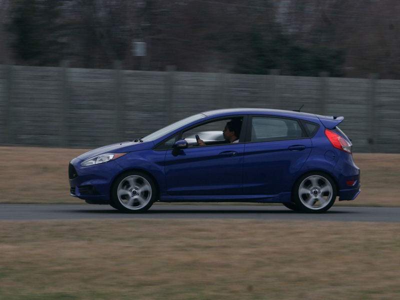 Illustration for article titled Went to an open trackday on Sunday.